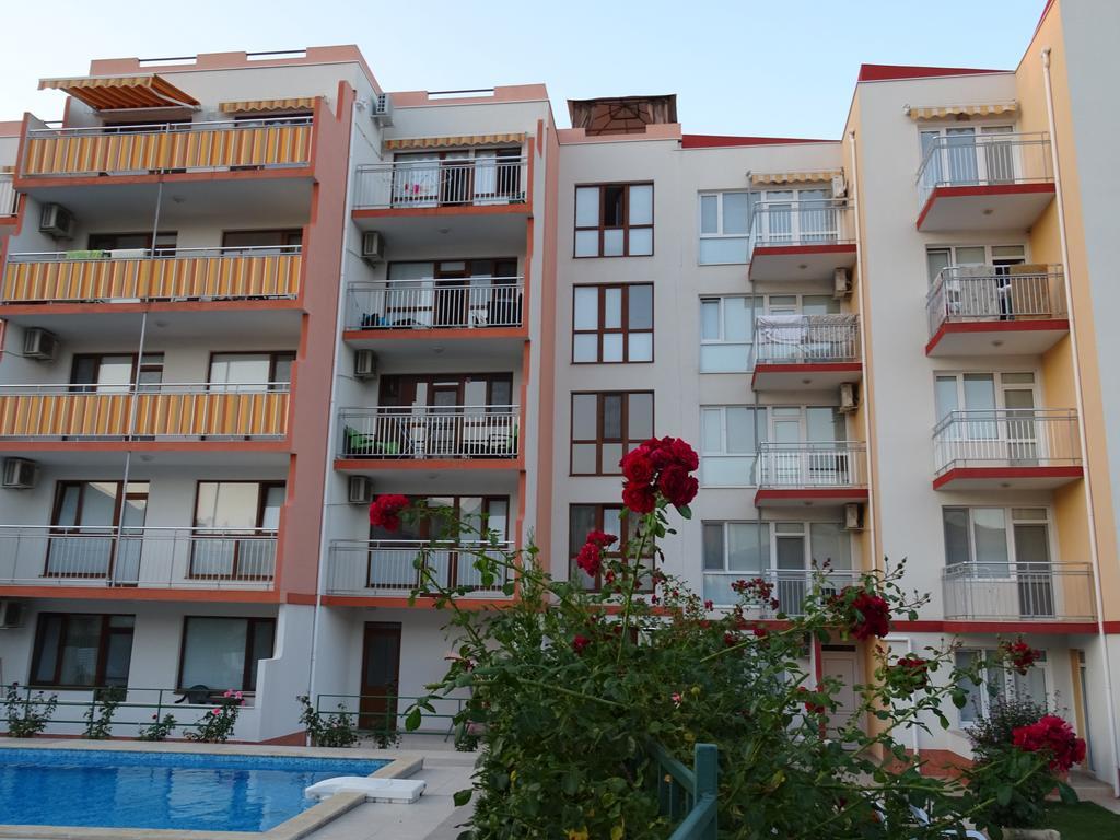 Apartments In Lotos Complex Kranevo Dış mekan fotoğraf